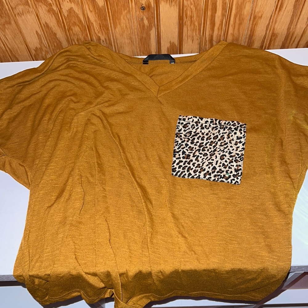 Fall tee